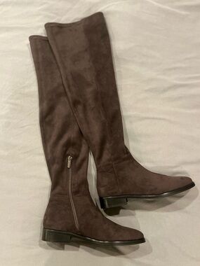NEW Vince Camuto Hailie Brown Suede Over The Knee Boots